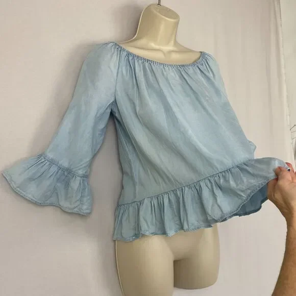 Sanctuary Top Womens XS Chambray Denim Ruffled Boho Bell Sleeve Feminine Blue - Picture 3 of 10